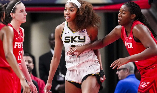 目标是10倍起步！WNBA球员拒绝涨薪4倍：这是打我们脸
