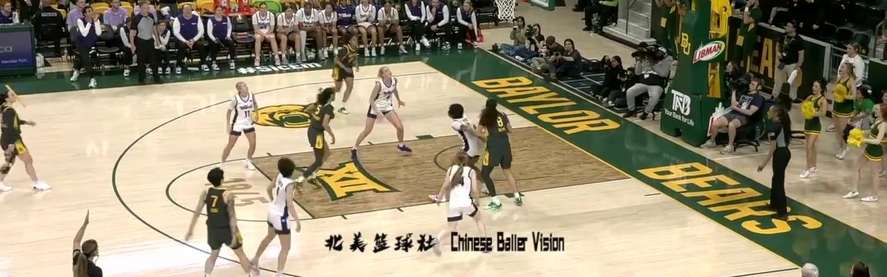 开云体育-状态回暖！NCAA常规赛-邓雨婷6投3中&amp;三分2中1 得到7分1板1助