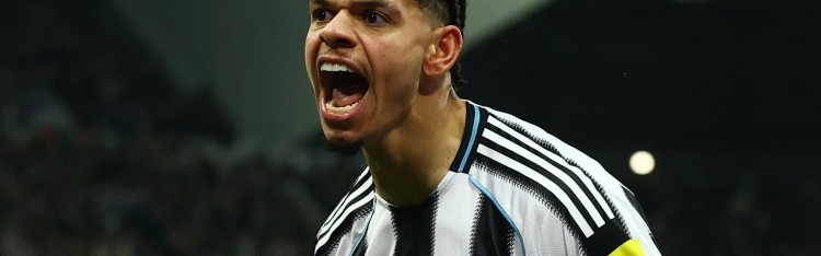 开云官网-替补神兵！奥苏拉16场英超267分钟进2球，为对阵曼联、利物浦打进