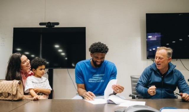 一夏天砸6.1亿！费城豪赌三巨头，大帝健康决定命运